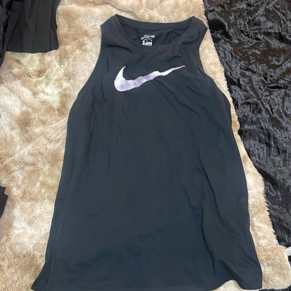 Nike Tank Size M